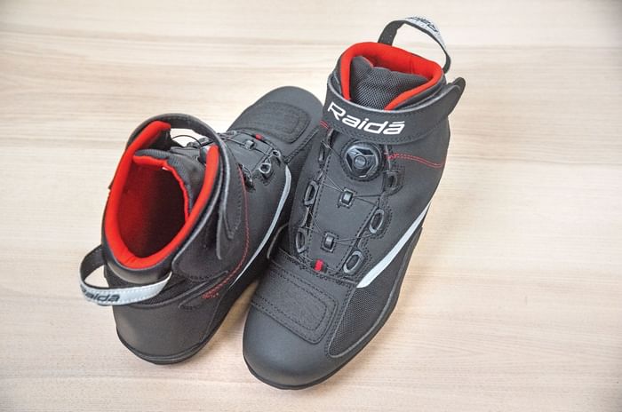 Raida UrbanR riding shoes review Raida UrbanR shoes